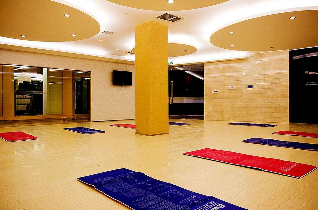 Ramada Plaza Shanghai Gateway Exterior photo