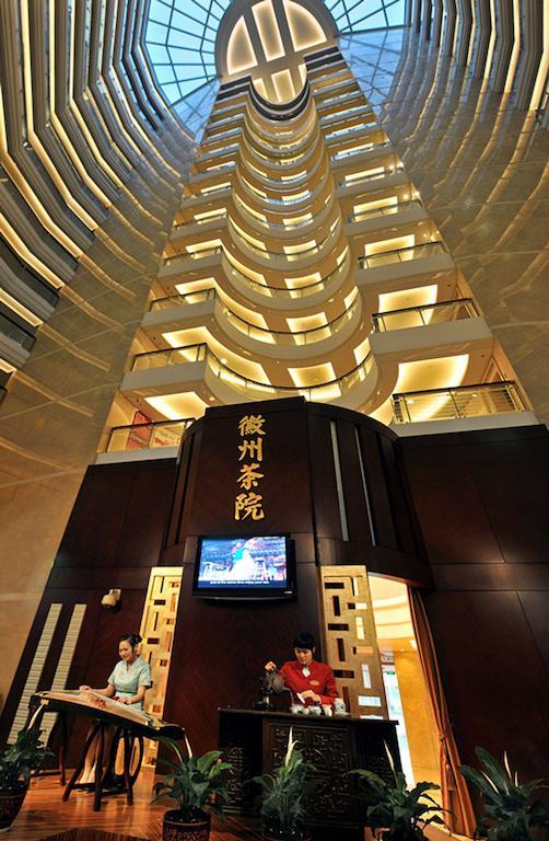 Ramada Plaza Shanghai Gateway Exterior photo